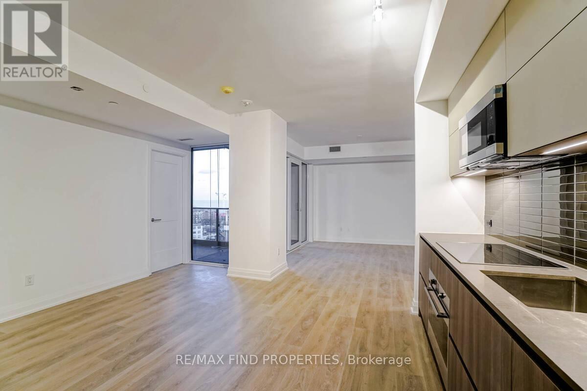 1501 - 21 Park Street E, Mississauga, Ontario  L5G 0C2 - Photo 12 - W12558232