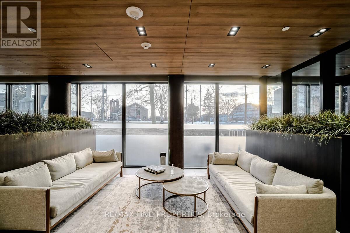 1501 - 21 Park Street E, Mississauga, Ontario  L5G 0C2 - Photo 5 - W12558232