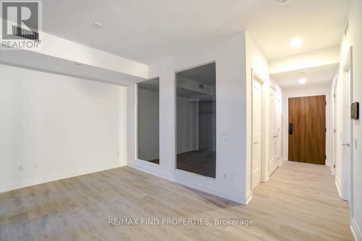 1501 - 21 Park Street E, Mississauga, Ontario  L5G 0C2 - Photo 8 - W12558232