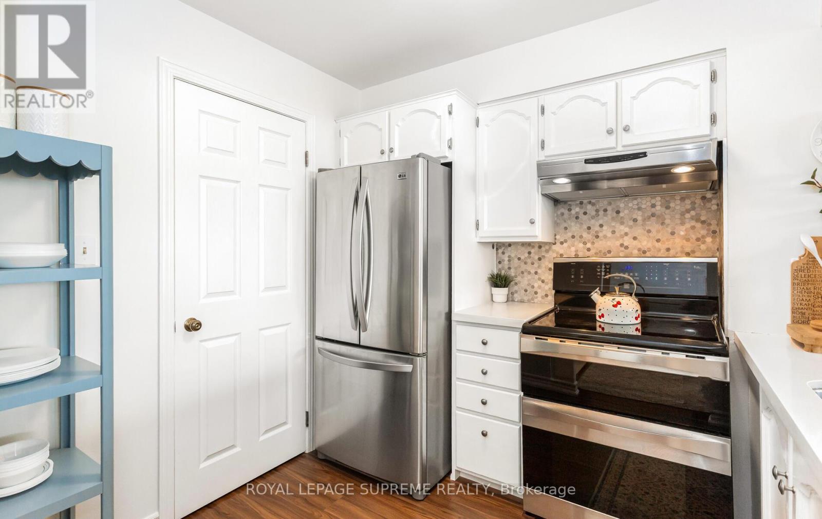 1007 - 1 Aberfoyle Crescent, Toronto, Ontario  M8X 2X8 - Photo 16 - W12558250