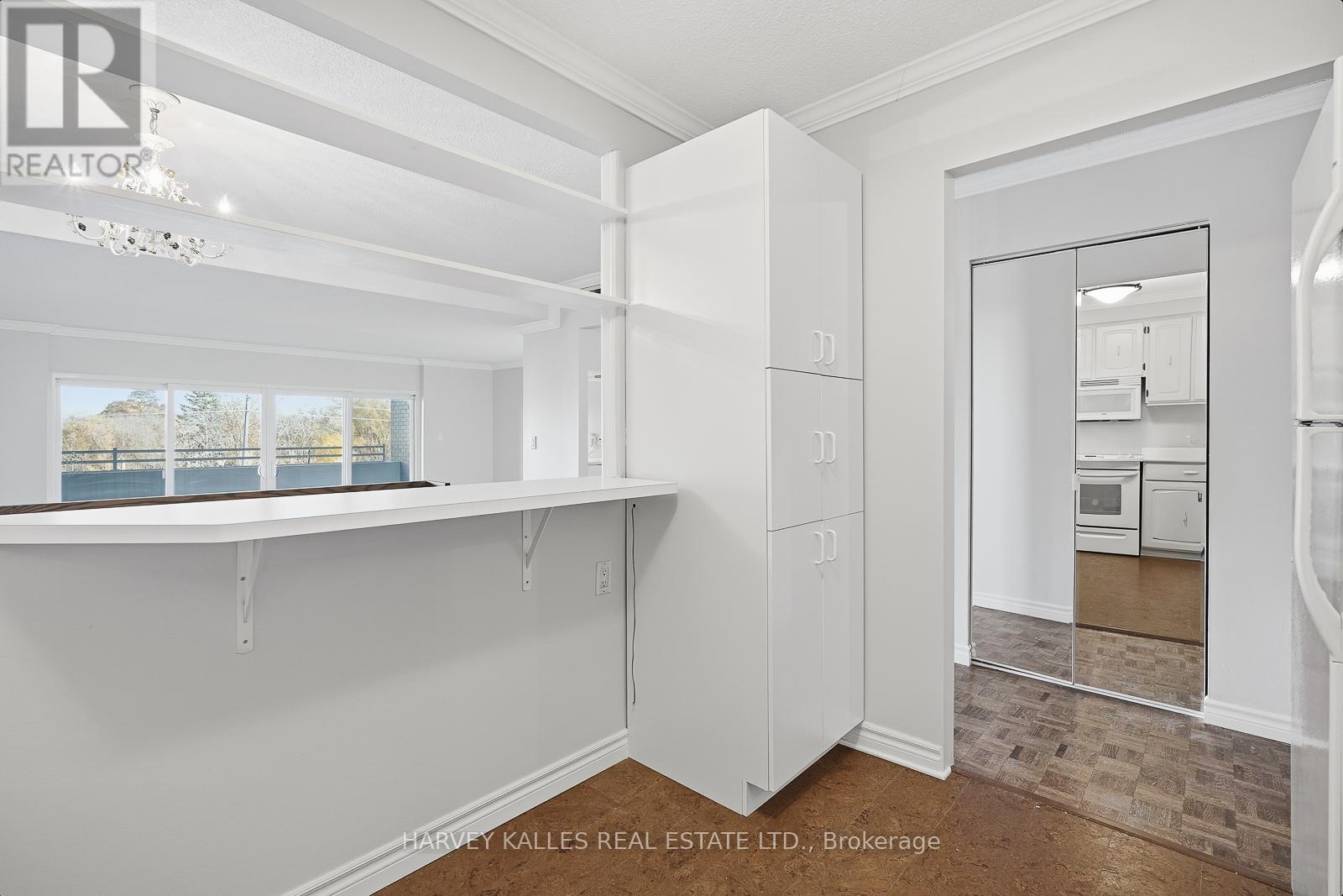 501 - 965 Inverhouse Drive, Mississauga, Ontario  L5J 4B4 - Photo 19 - W12558256