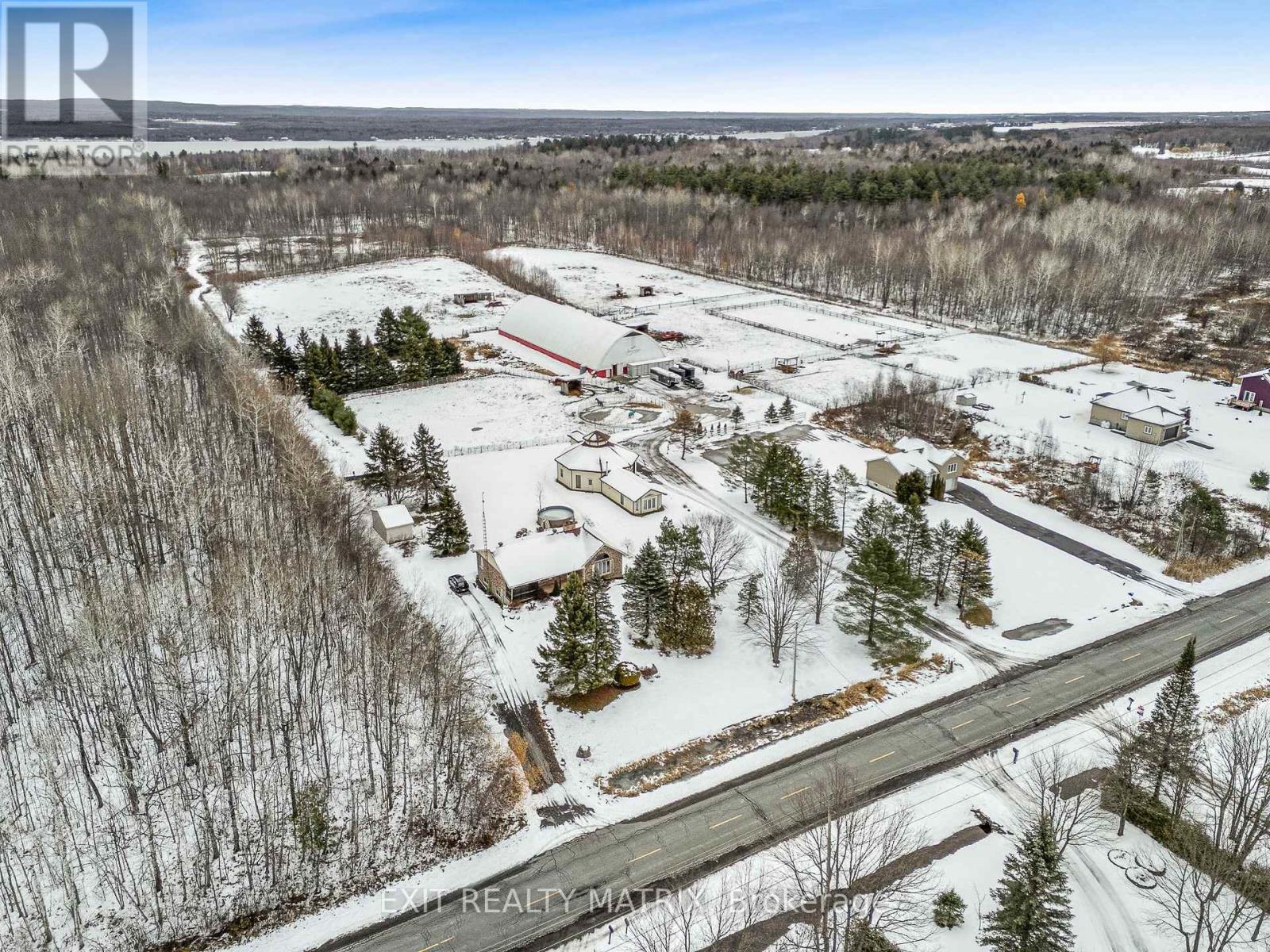3245 Pattee Road, East Hawkesbury, Ontario  K6A 2R2 - Photo 7 - X12332388