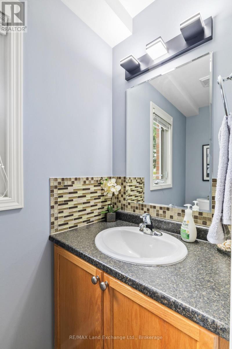 103 - 409 Joseph Street, Saugeen Shores, Ontario  N0H 2C2 - Photo 5 - X12558390