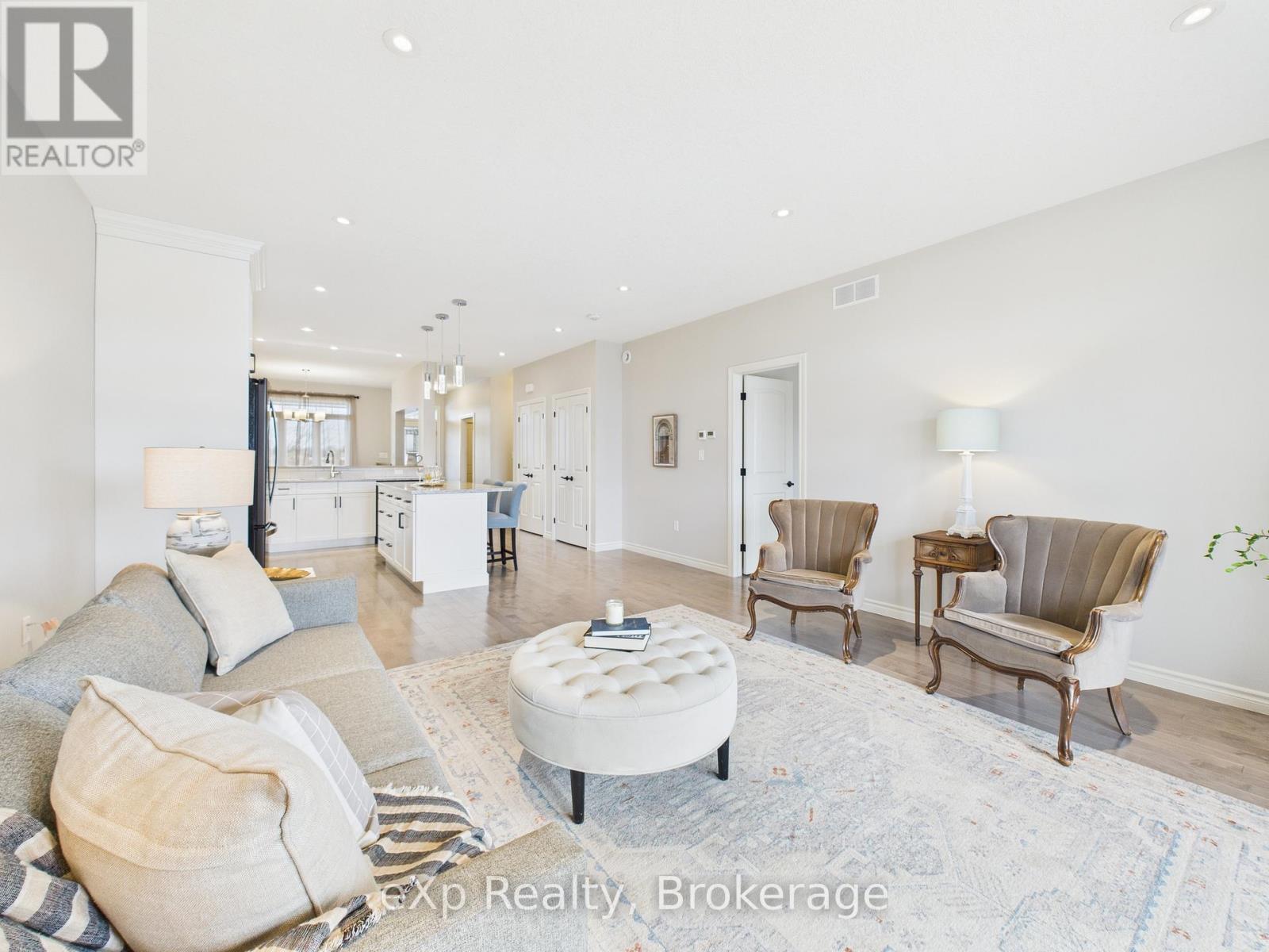 494 Ivings Drive, Saugeen Shores, Ontario  N0H 2C0 - Photo 22 - X12558504