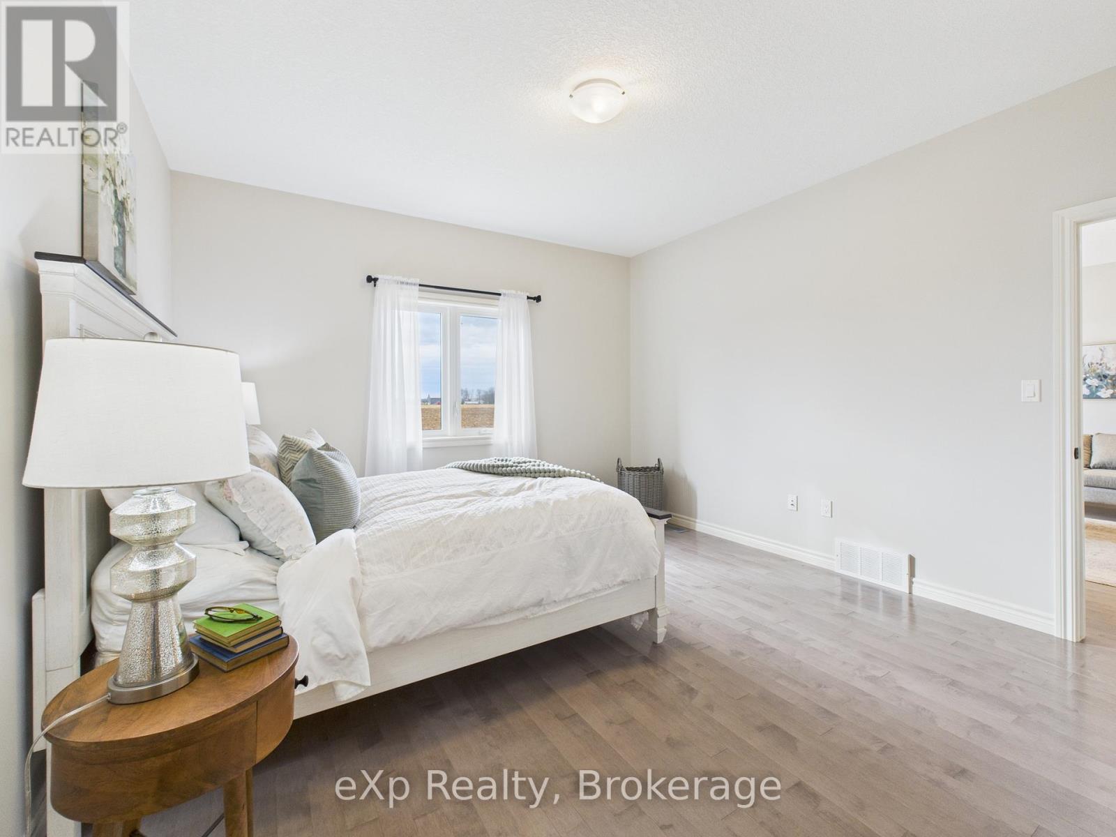 494 Ivings Drive, Saugeen Shores, Ontario  N0H 2C0 - Photo 26 - X12558504