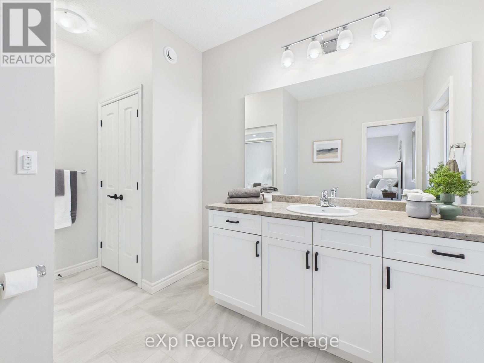 494 Ivings Drive, Saugeen Shores, Ontario  N0H 2C0 - Photo 28 - X12558504