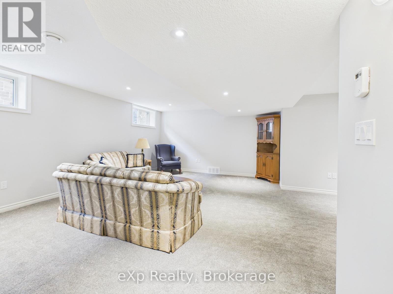 494 Ivings Drive, Saugeen Shores, Ontario  N0H 2C0 - Photo 36 - X12558504