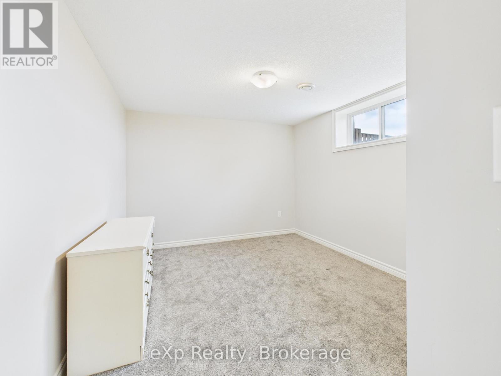 494 Ivings Drive, Saugeen Shores, Ontario  N0H 2C0 - Photo 41 - X12558504