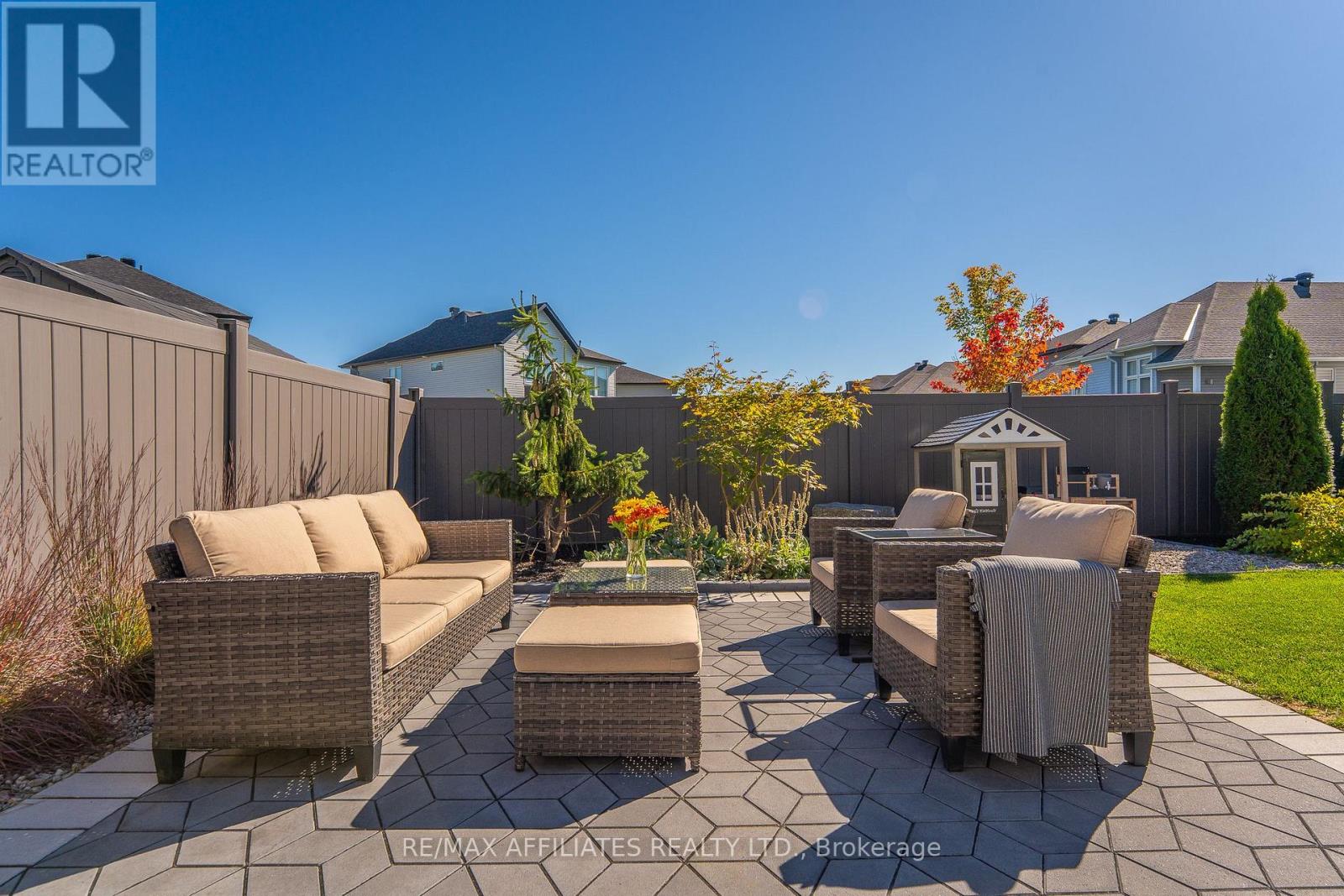 17 Fanning Street, Carleton Place, Ontario  K7C 0J2 - Photo 45 - X12465235