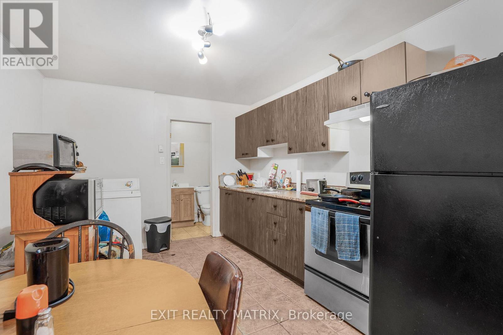 712-718 Main Street E, Hawkesbury, Ontario K6A 1B4 - Photo 18 - X12287717