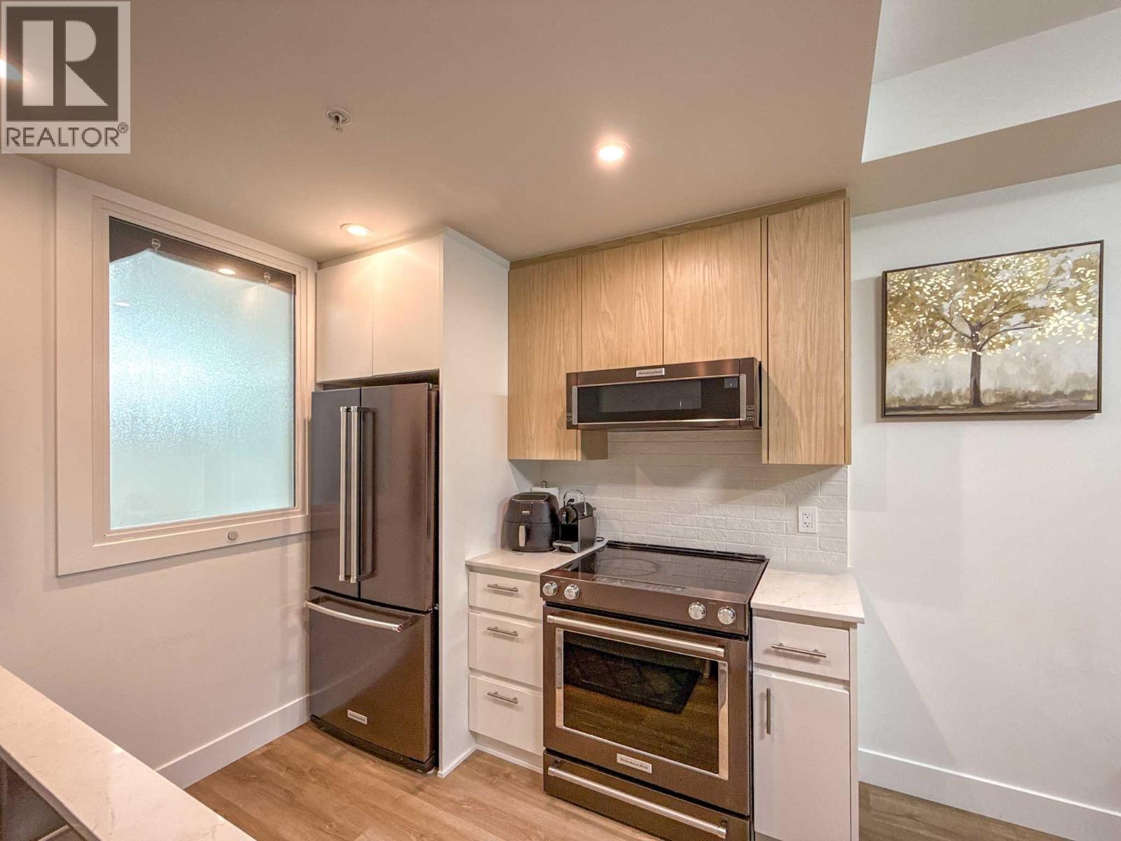 1211 2180 Kelly Avenue, Port Coquitlam, British Columbia  V3C 3B1 - Photo 3 - R3068400