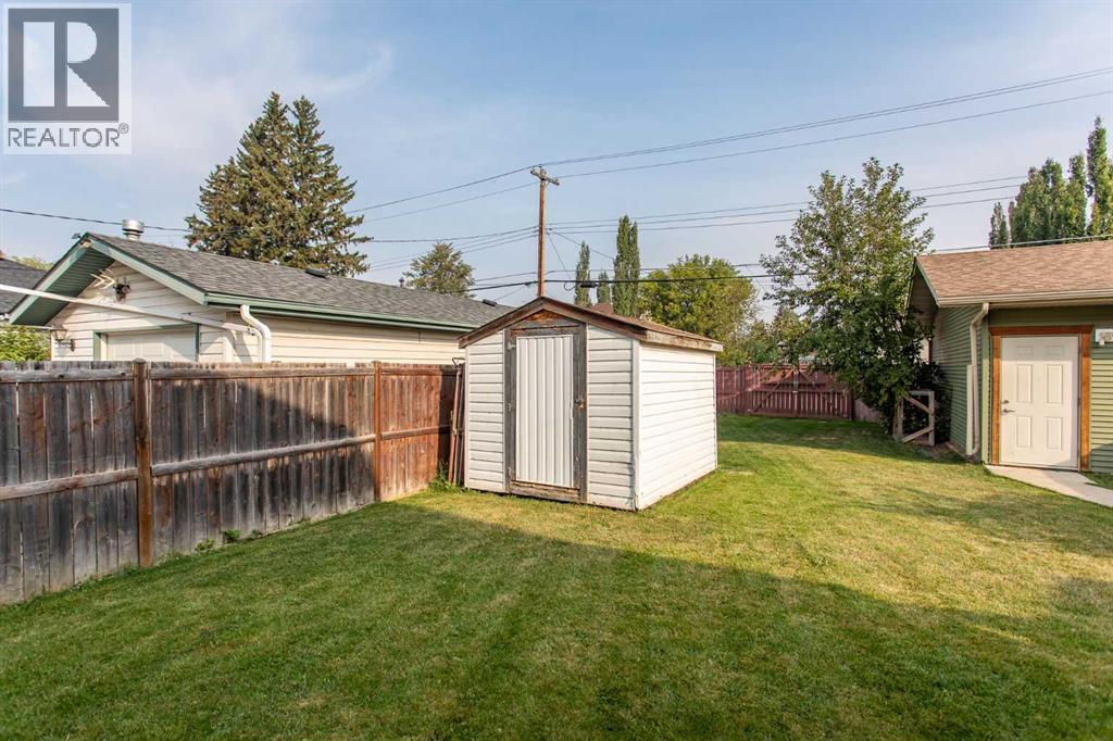 5422 49 Avenue, Lacombe, Alberta  T4L 1S6 - Photo 33 - A2266591