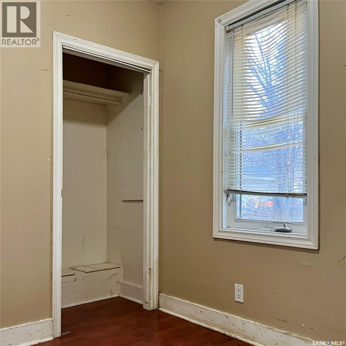 1225 B Avenue N, Saskatoon, Saskatchewan  S7L 1G4 - Photo 7 - SK024320