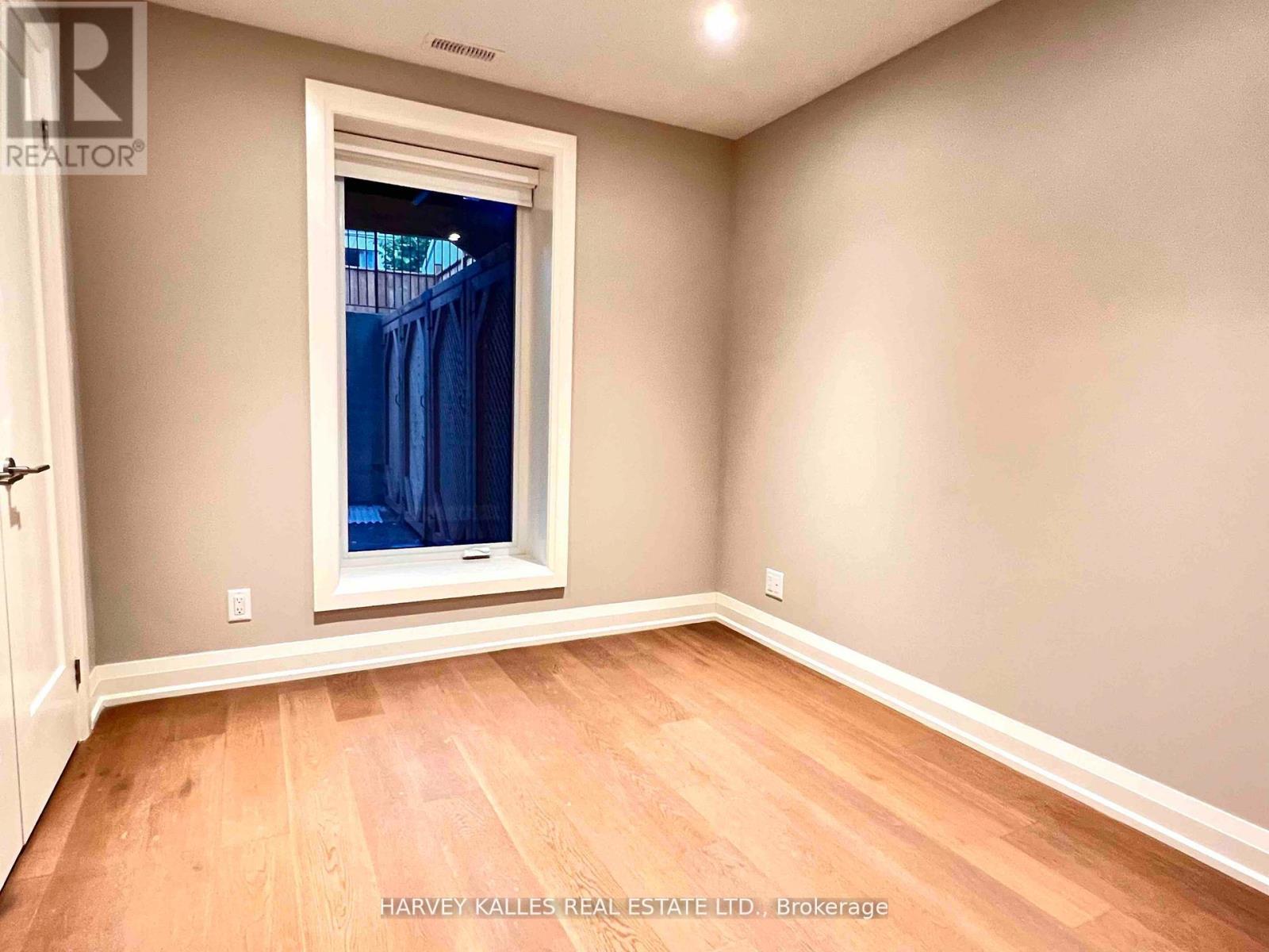 1 - 24 Sullivan Street, Toronto, Ontario  M5T 1B9 - Photo 6 - C12558276