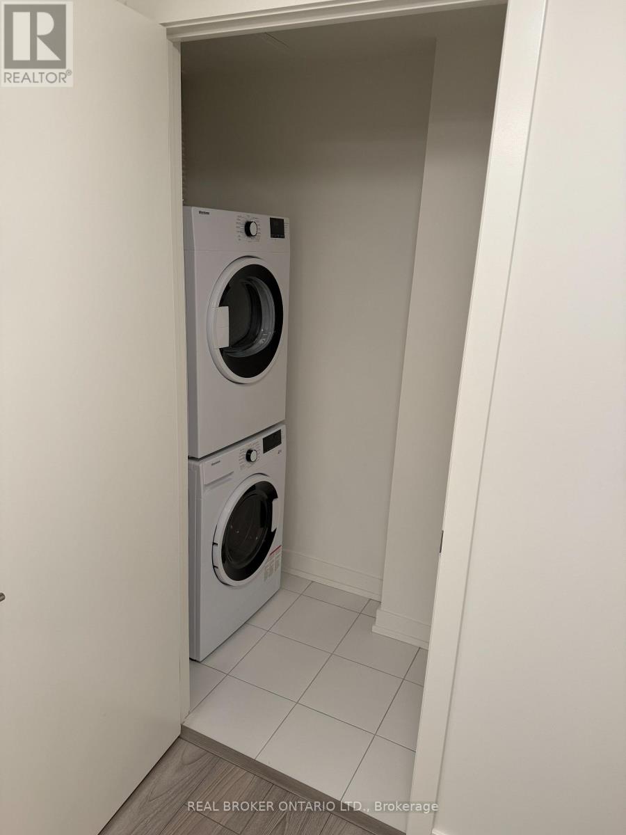 307 - 110 Broadway Avenue, Toronto, Ontario  M4P 1V7 - Photo 5 - C12558438