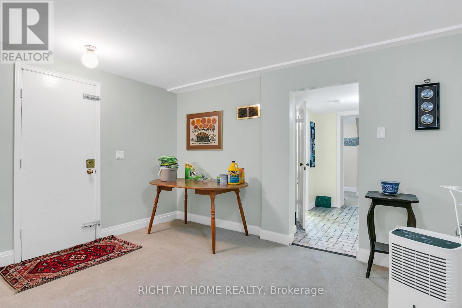 77 Ava Road, Toronto, Ontario  M6C 1V6 - Photo 26 - C12558498