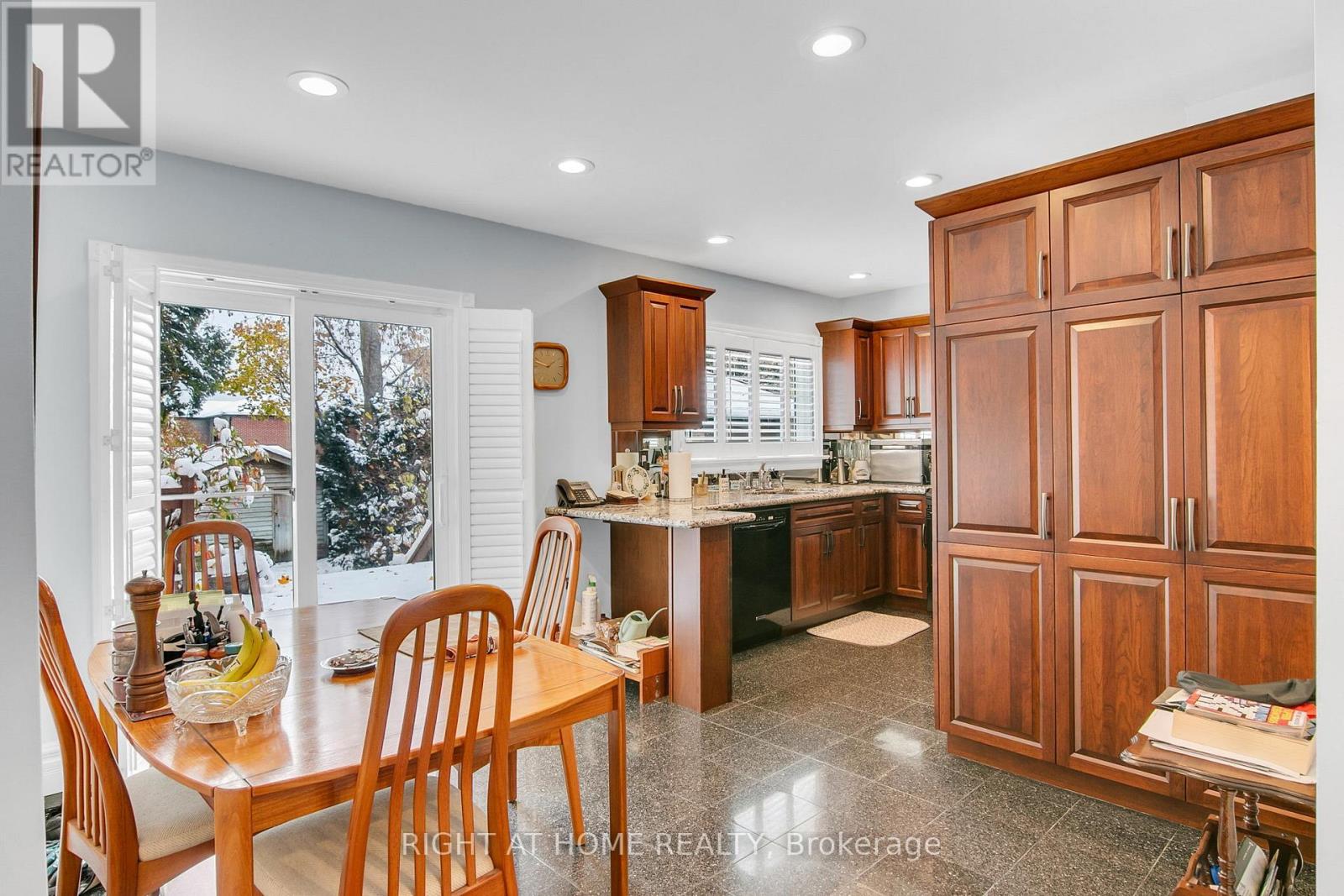 77 Ava Road, Toronto, Ontario  M6C 1V6 - Photo 9 - C12558498