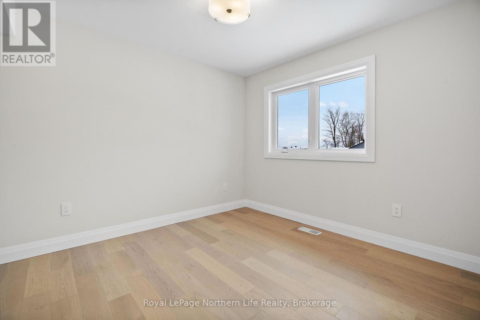 134 Andrew Avenue, North Bay, Ontario  P1B 0G8 - Photo 25 - X12558096