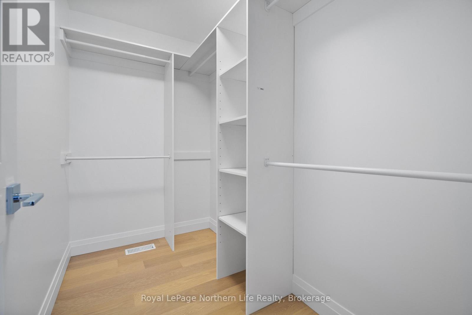 134 Andrew Avenue, North Bay, Ontario  P1B 0G8 - Photo 21 - X12558096