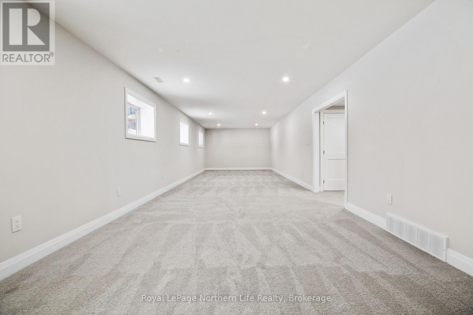 134 Andrew Avenue, North Bay, Ontario  P1B 0G8 - Photo 37 - X12558096