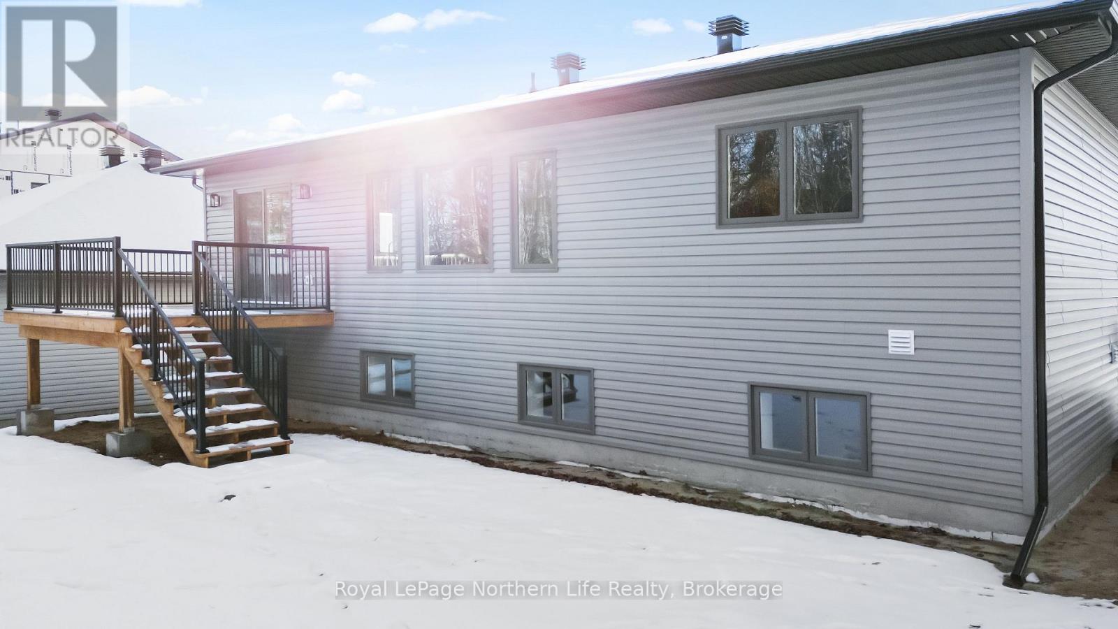 134 Andrew Avenue, North Bay, Ontario  P1B 0G8 - Photo 48 - X12558096