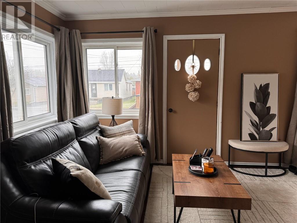 27 East Street, Coniston, Ontario  P0M 1M0 - Photo 14 - 2125705