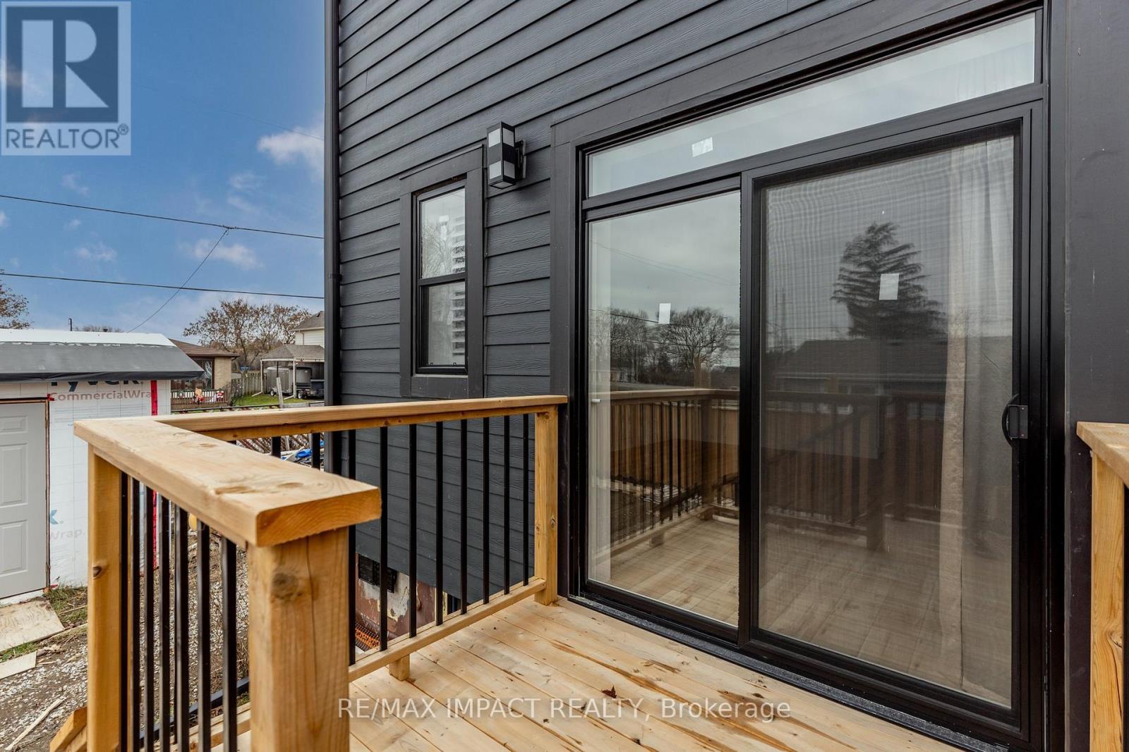 781 Oliva Street, Pickering, Ontario  L1W 2V9 - Photo 49 - E12558264