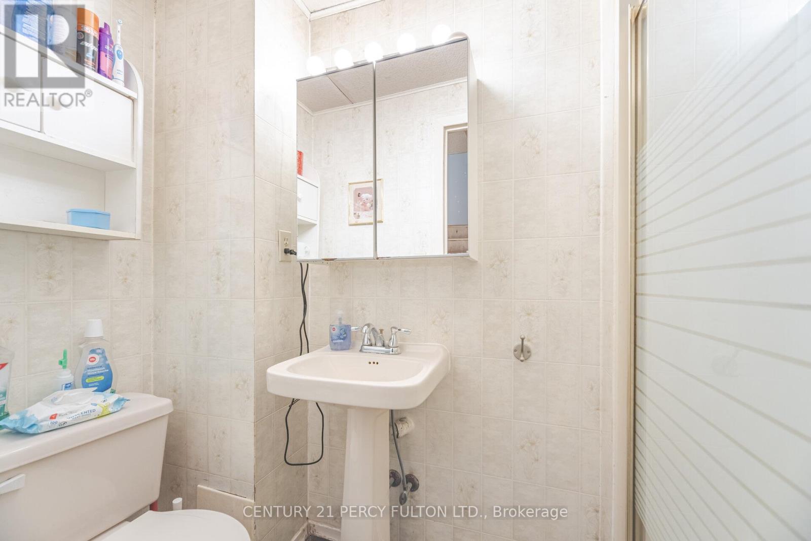 1399 Anton Square, Pickering, Ontario L1V 5T5 - Photo 37 - E12558354