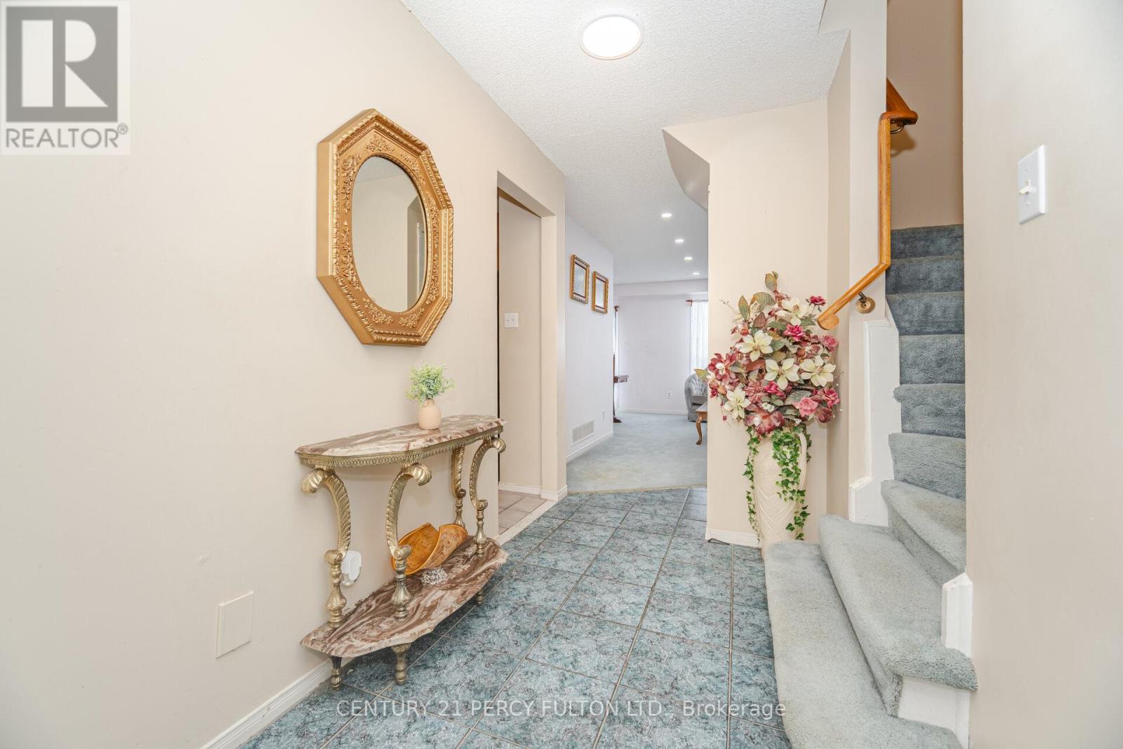 1399 Anton Square, Pickering, Ontario L1V 5T5 - Photo 6 - E12558354