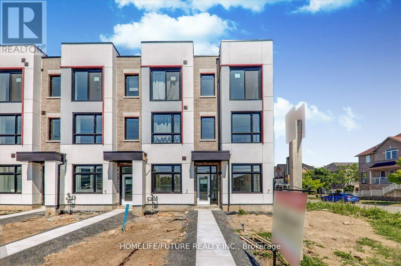 233 MONARCH AVENUE, Ajax, Ontario