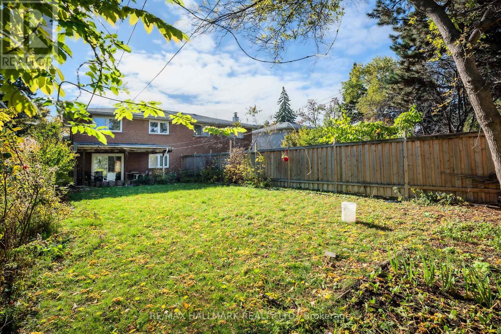 Main Floor - 188 Upper Canada Drive, Toronto, Ontario  M2P 1S8 - Photo 25 - C12528752