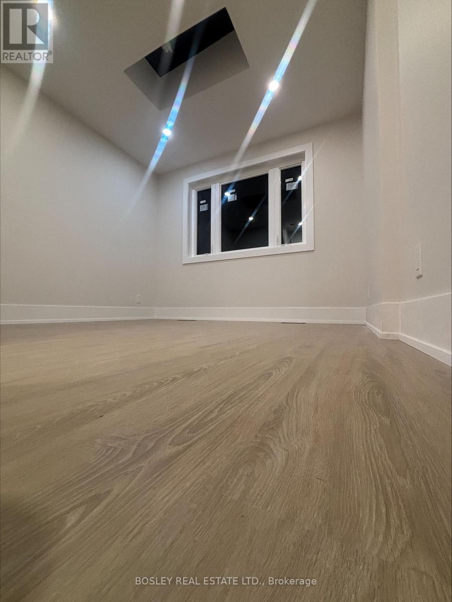 Unit # 1 - 686 Rhodes Avenue, Toronto, Ontario  M4J 4X6 - Photo 4 - E12541904