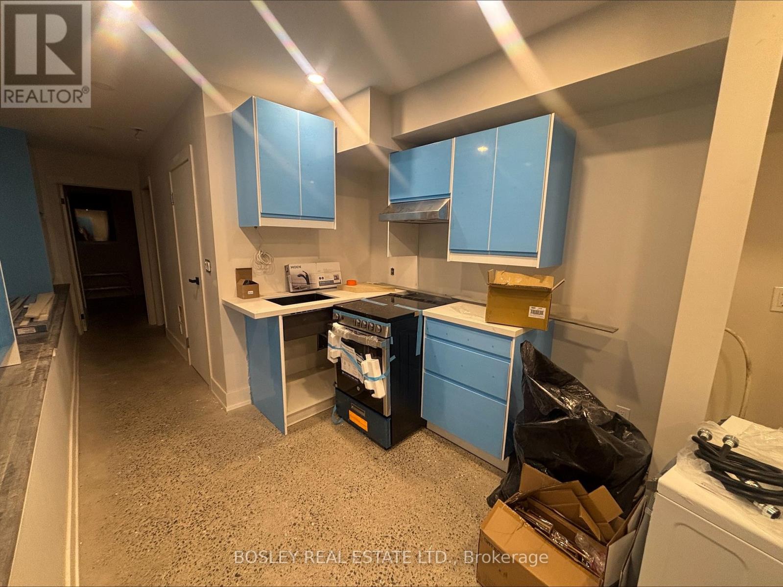 Unit # 1 - 686 Rhodes Avenue, Toronto, Ontario  M4J 4X6 - Photo 8 - E12541904