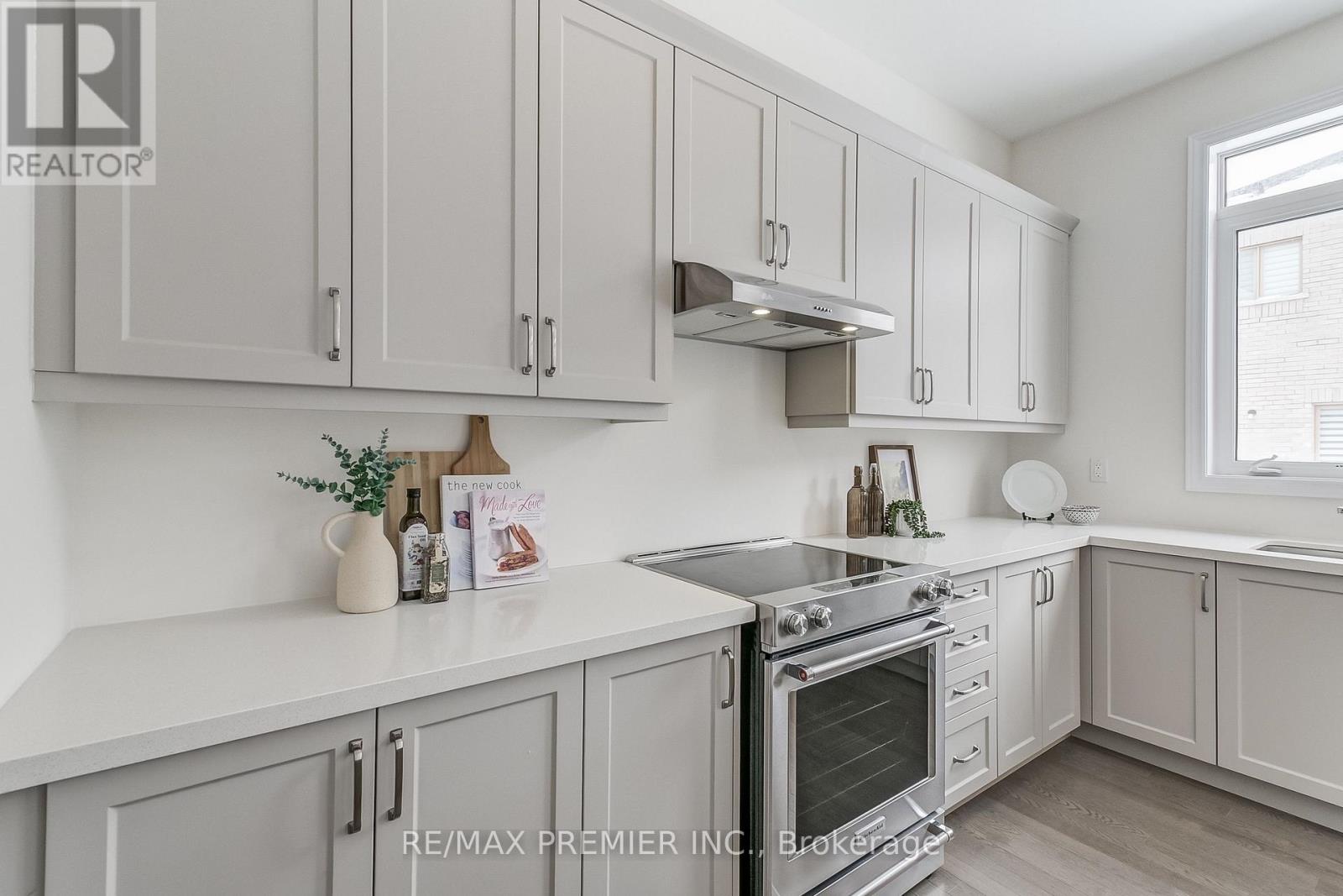 Lot 147 - 199 Fallharvest Way, Whitchurch-Stouffville, Ontario  L4A 0S1 - Photo 18 - N12533688