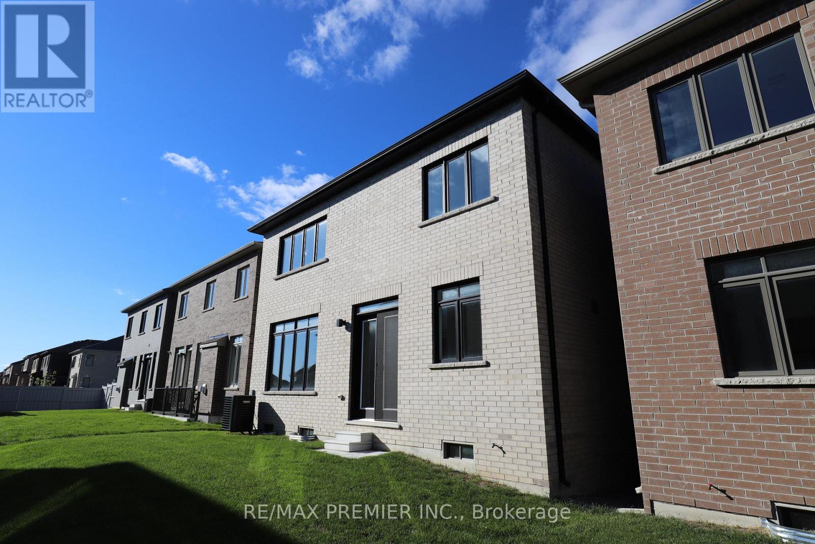 Lot 147 - 199 Fallharvest Way, Whitchurch-Stouffville, Ontario  L4A 0S1 - Photo 50 - N12533688