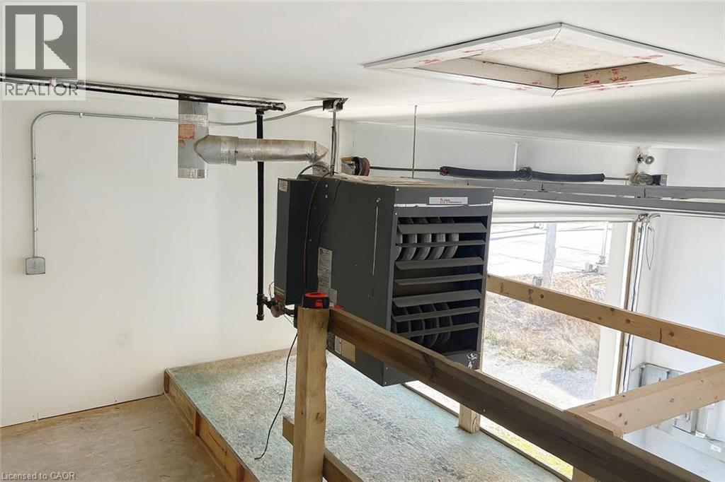 228 S Madison Avenue S, Kitchener, Ontario  N2G 3M8 - Photo 5 - 40789275