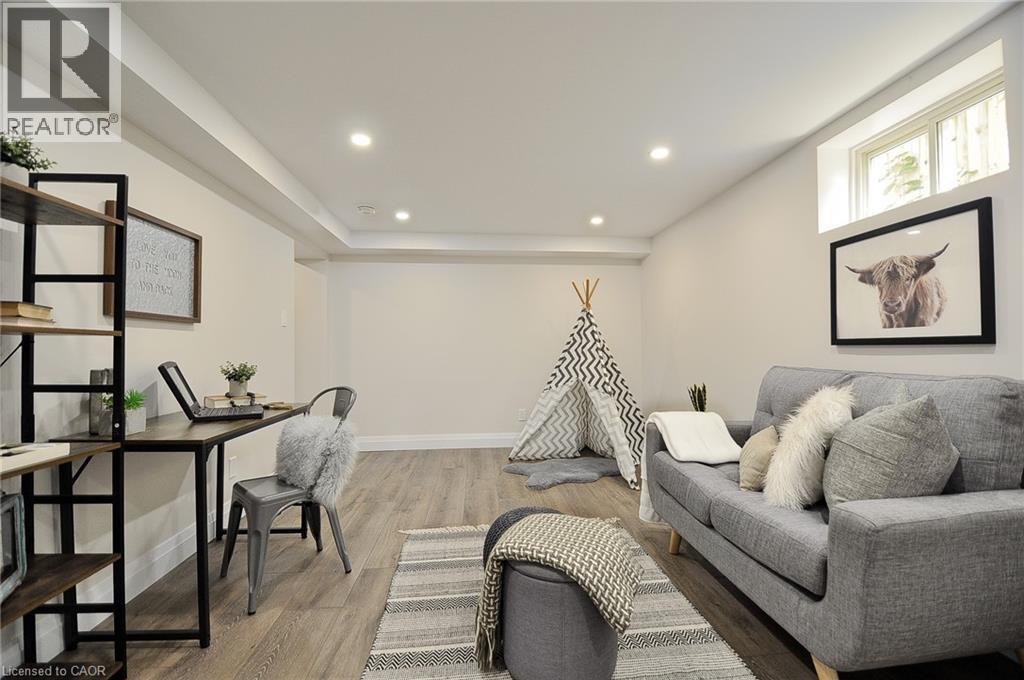 47 Fourth Avenue, Cambridge, Ontario  N1S 2E2 - Photo 21 - 40789236