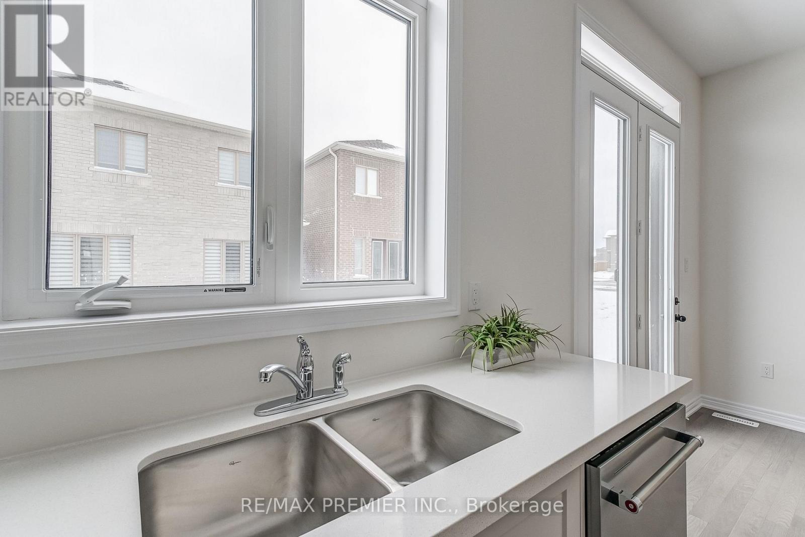 Lot 147 - 199 Fallharvest Way, Whitchurch-Stouffville, Ontario  L4A 0S1 - Photo 20 - N12533688