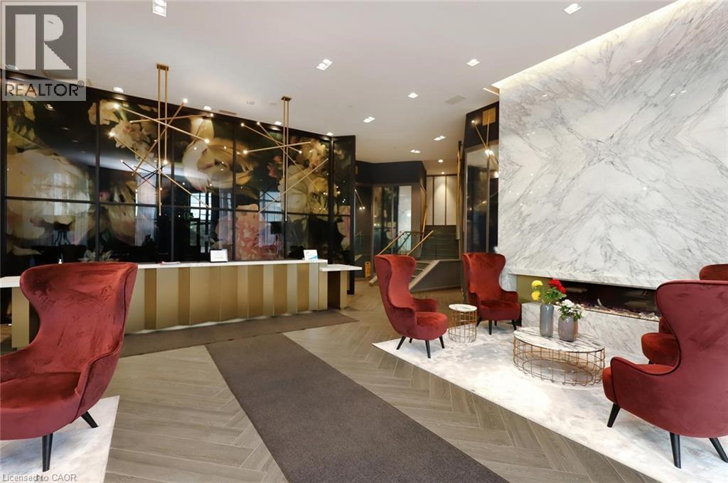 405 Dundas Street W Unit# Ph02, Oakville, Ontario L6M 5P9 - Photo 2 - 40787488