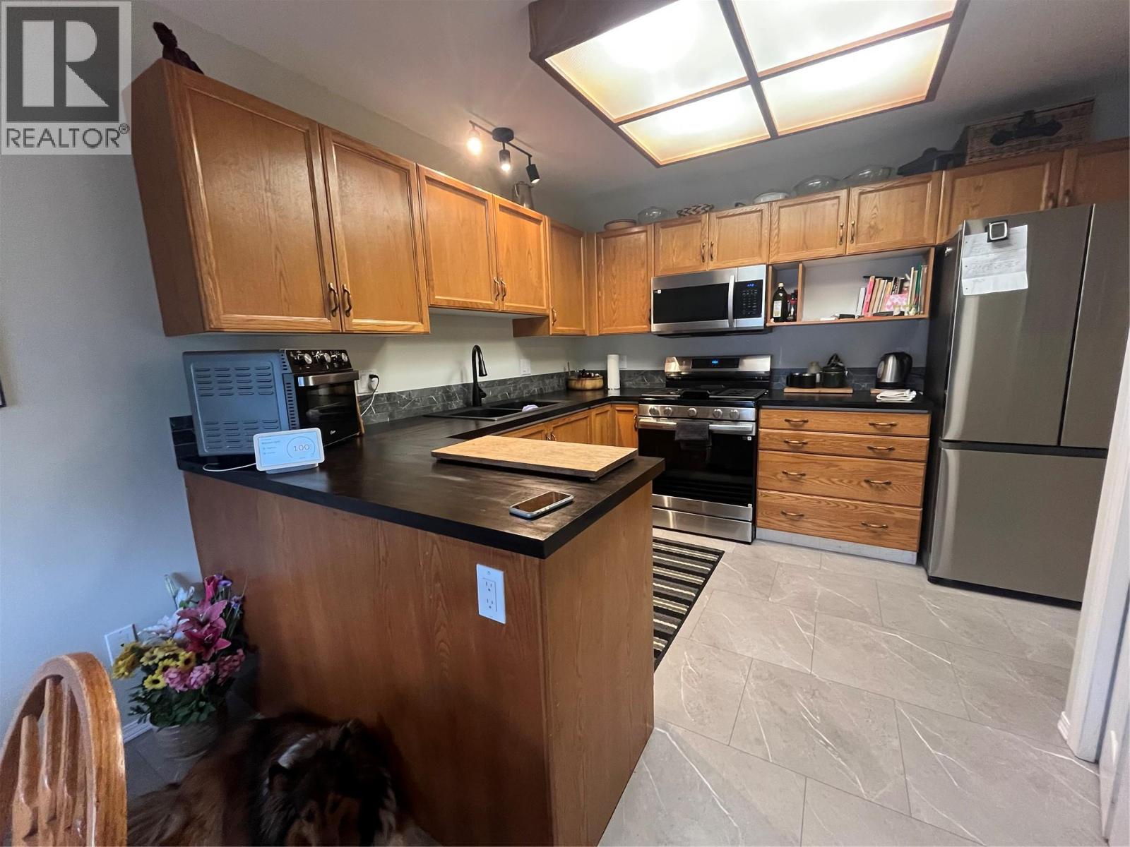 2375 1st Street Unit# 15, Cranbrook, British Columbia V1C 6J7 - Photo 4 - 10369298