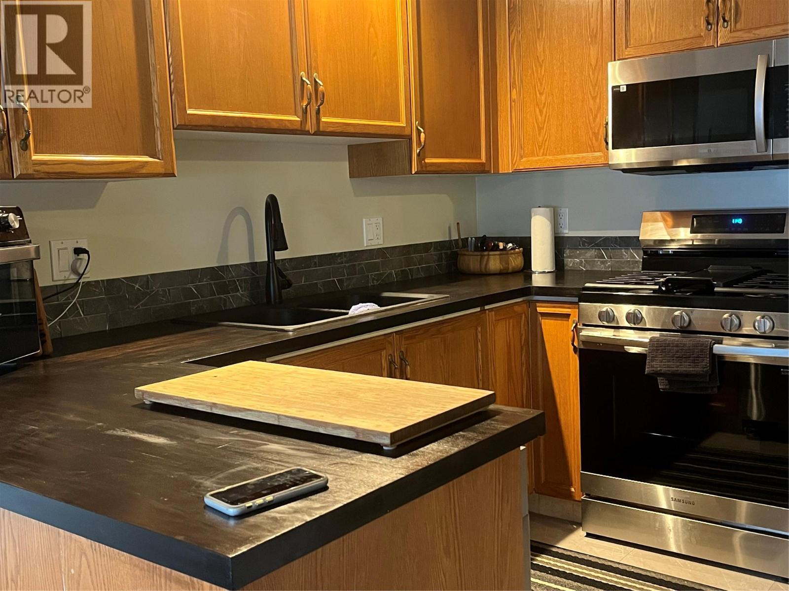 2375 1st Street Unit# 15, Cranbrook, British Columbia V1C 6J7 - Photo 6 - 10369298