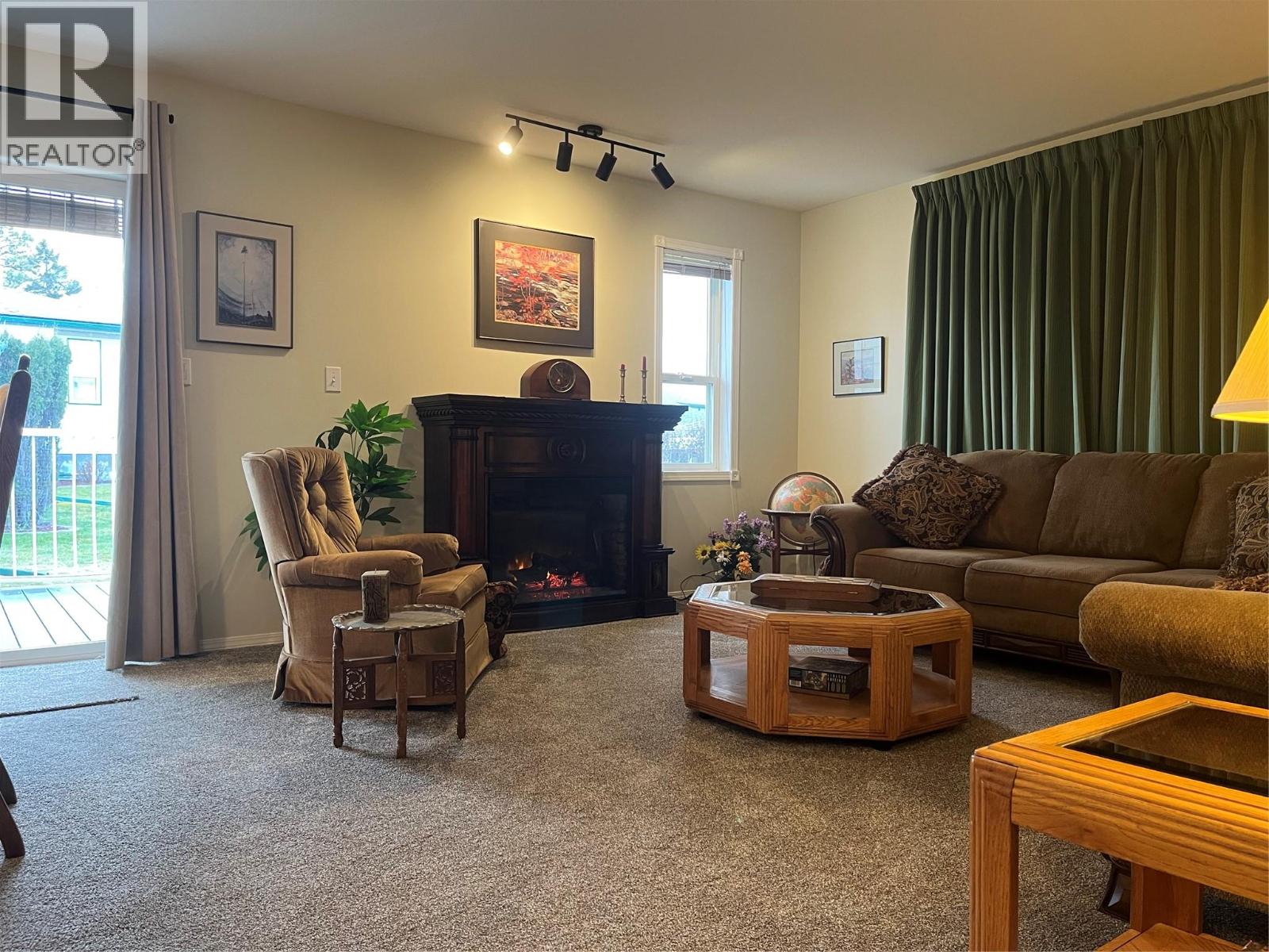 2375 1st Street Unit# 15, Cranbrook, British Columbia V1C 6J7 - Photo 7 - 10369298