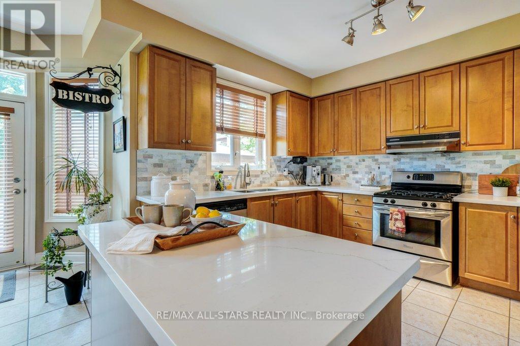 67 Rosena Lane, Uxbridge, Ontario  L9P 1X6 - Photo 11 - N12558292