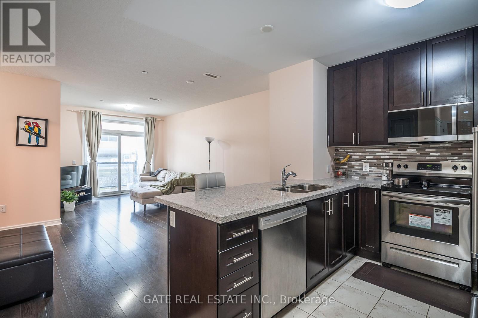 117 - 39 New Delhi Drive, Markham, Ontario  L3S 0E1 - Photo 5 - N12558328