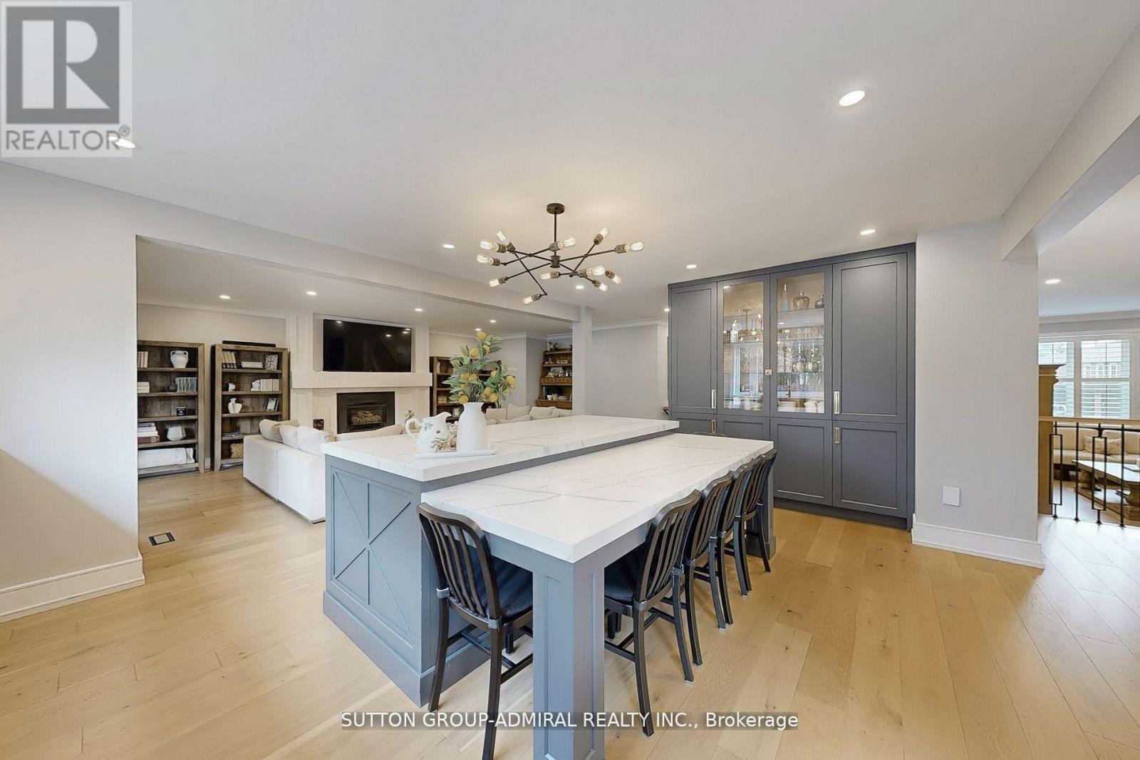 18 Tannery Court, Richmond Hill, Ontario  L4C 7V4 - Photo 12 - N12558410