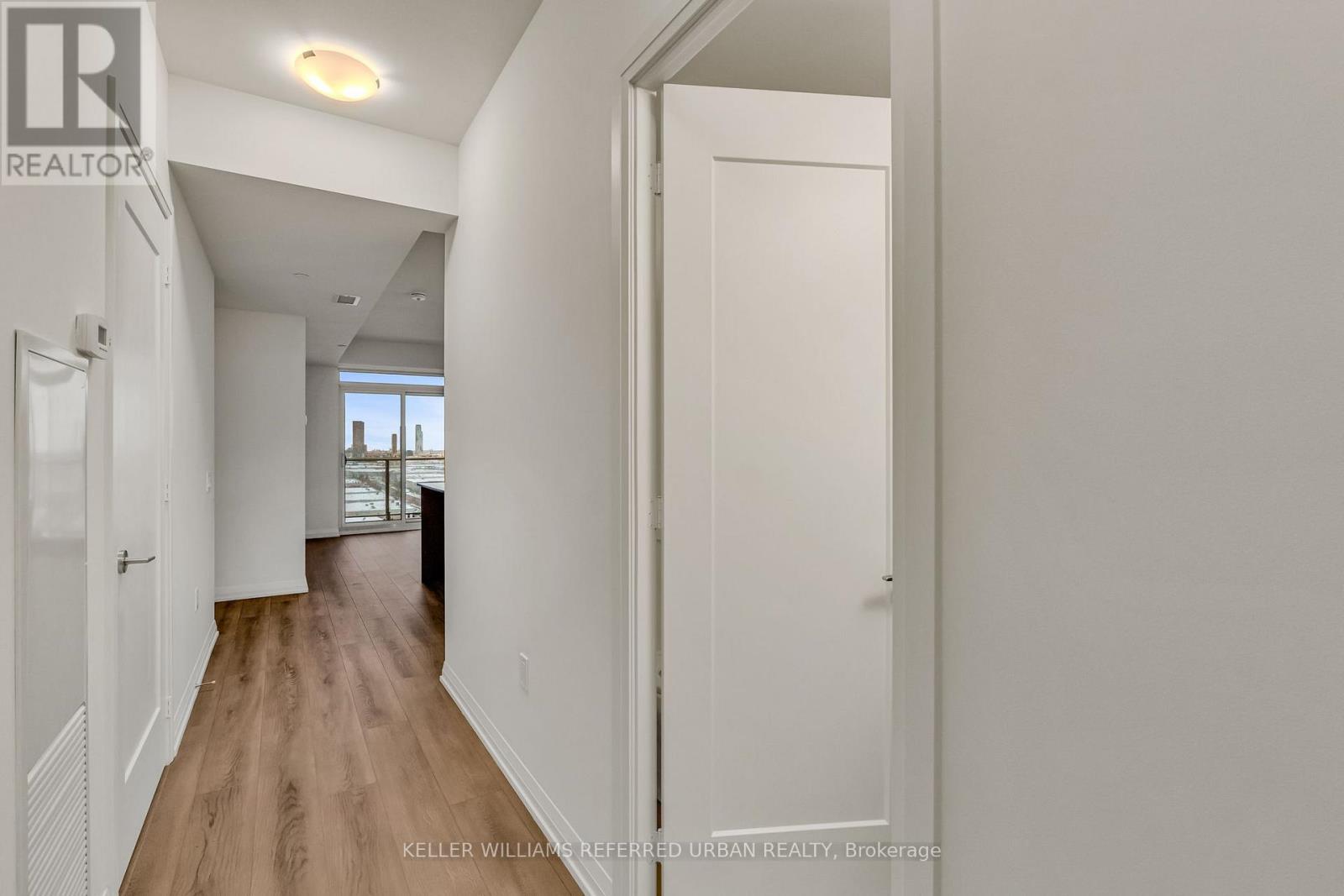 1212 - 8960 Jane Street, Vaughan, Ontario  L4K 2M9 - Photo 3 - N12558494