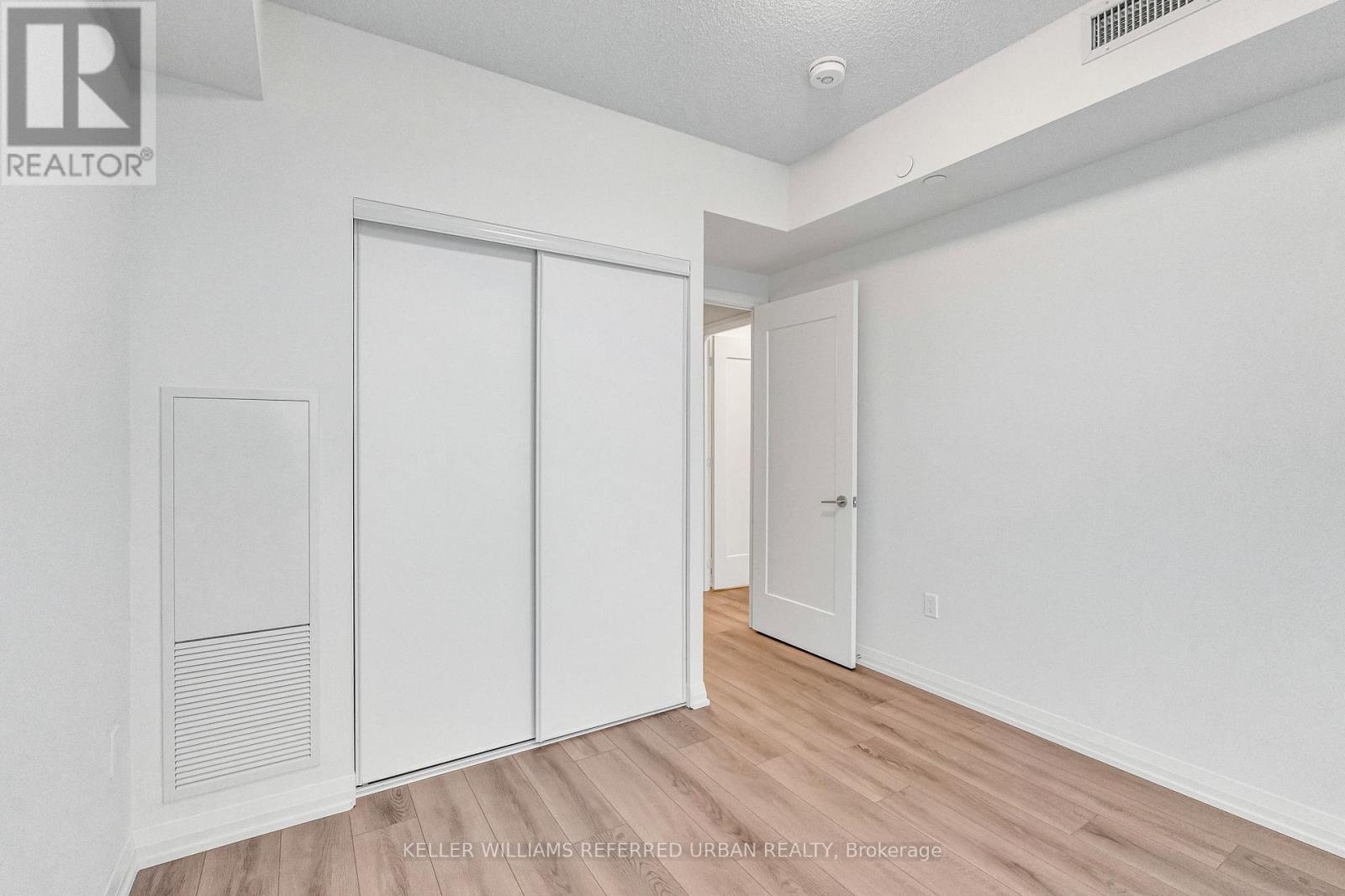 1212 - 8960 Jane Street, Vaughan, Ontario  L4K 2M9 - Photo 9 - N12558494