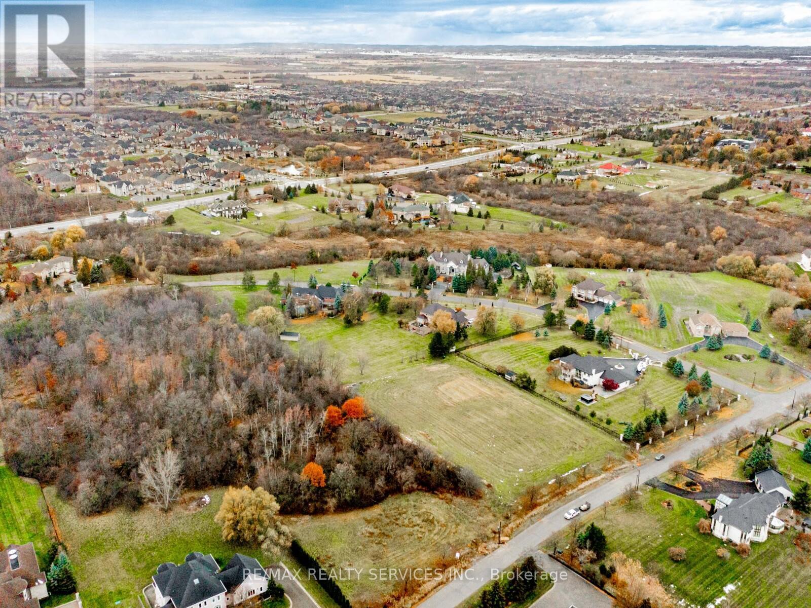 21 Bellini Avenue, Brampton, Ontario  L6T 3Z8 - Photo 7 - W12539382