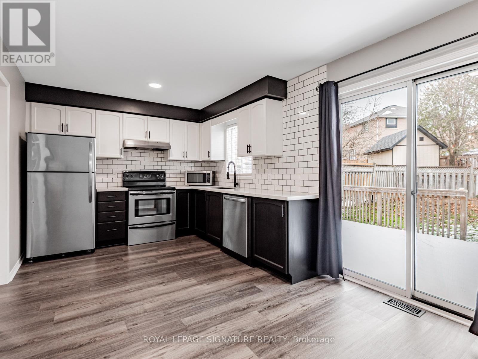 10 Laidlaw Drive, Barrie (West Bayfield), Ontario  L4N 7S1 - Photo 14 - S12558262