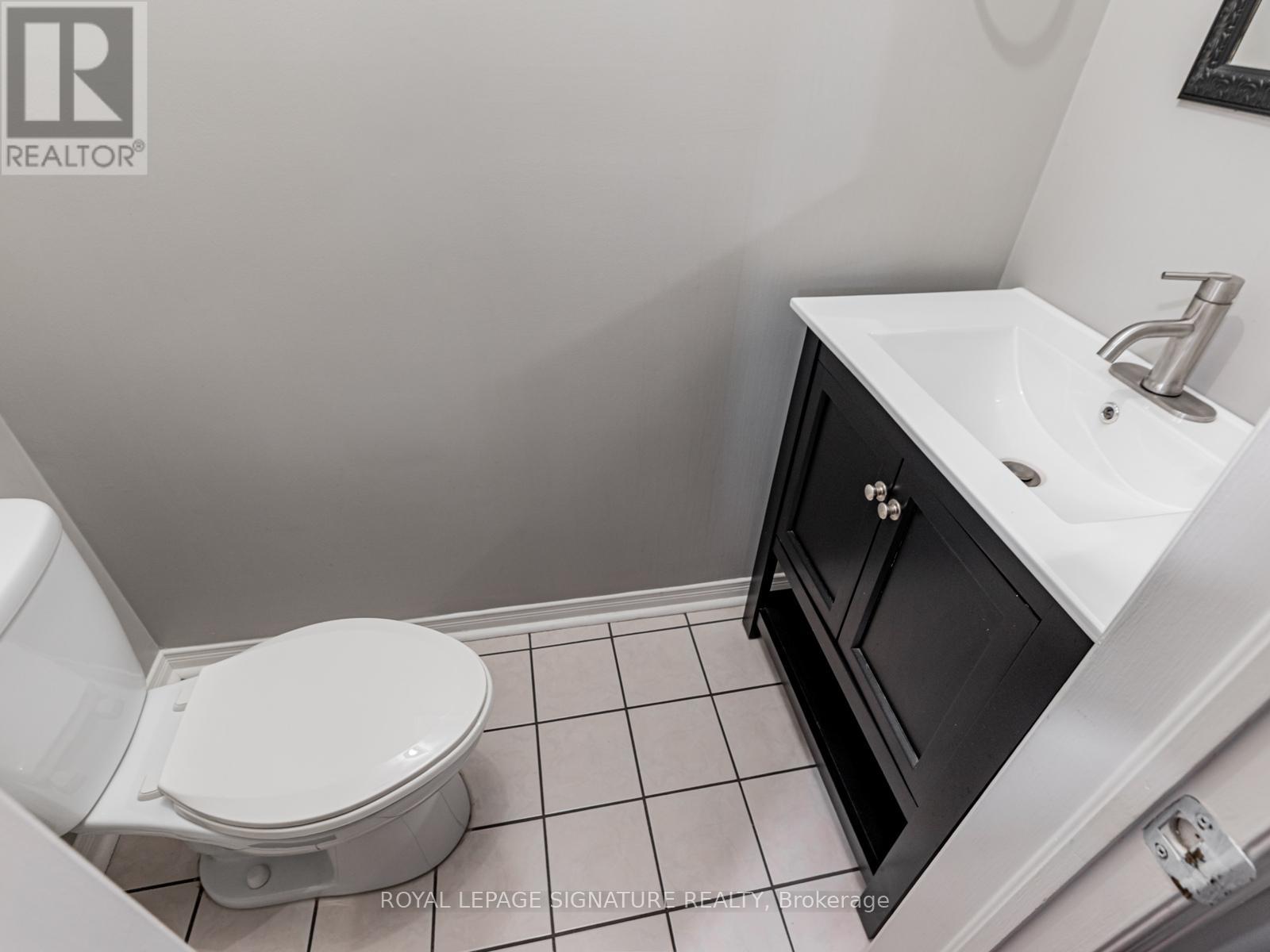 10 Laidlaw Drive, Barrie (West Bayfield), Ontario  L4N 7S1 - Photo 16 - S12558262